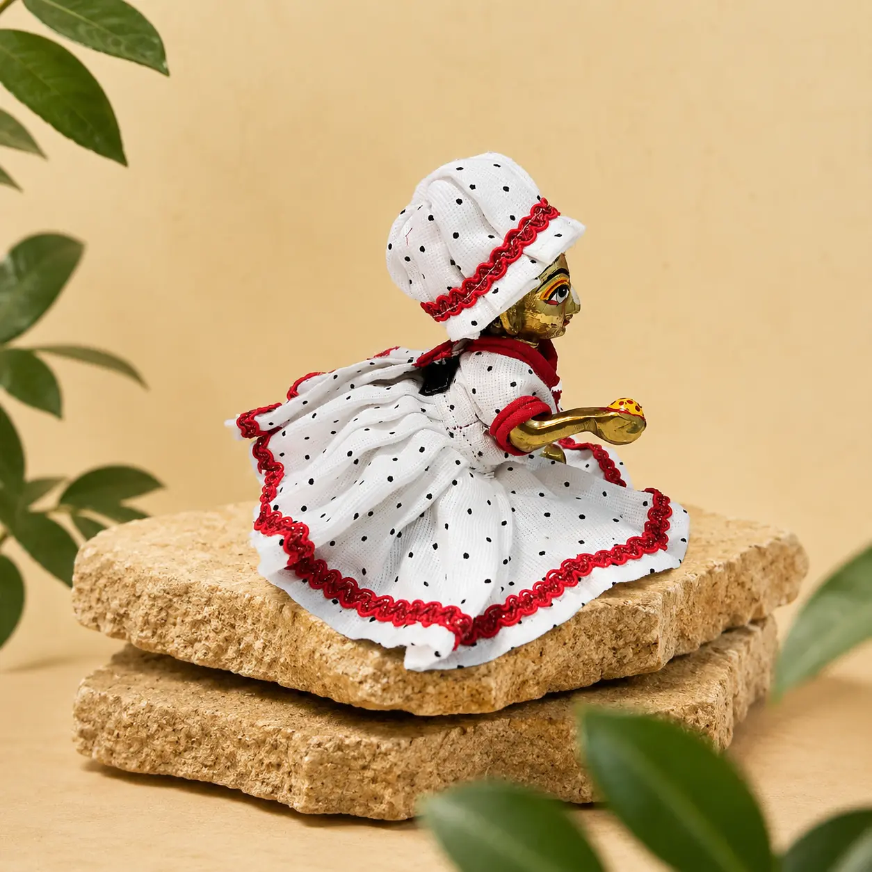 Dotted White Cotton Laddu Gopal Poshak